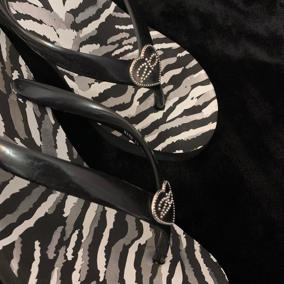 SOLD - Picture 2 of 3